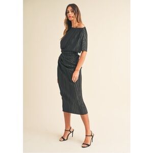 Black Micropleat Asymmetrical Dolman Midi Dress